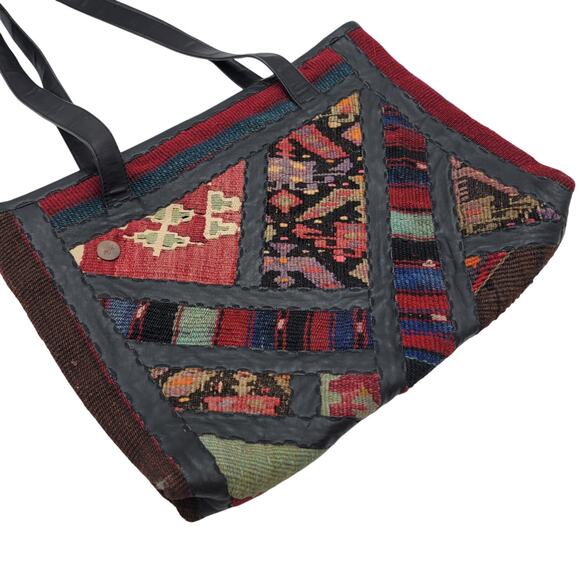 70s Vintage Boho Leather and Wool Carpet Bag Tote - Picture 7 of 10